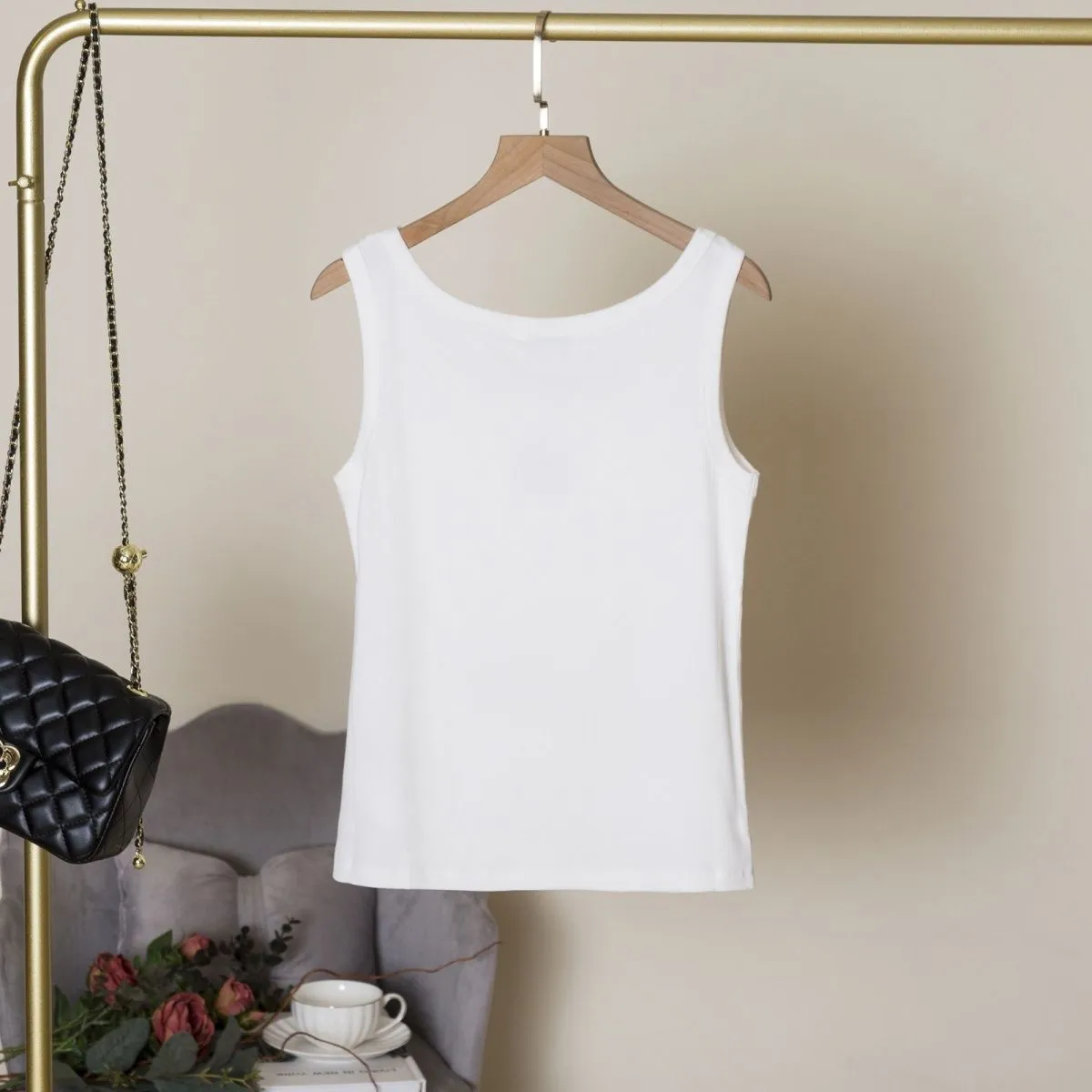 【S-XL】一枚でもお洒落 着回しやすい タンクトップ