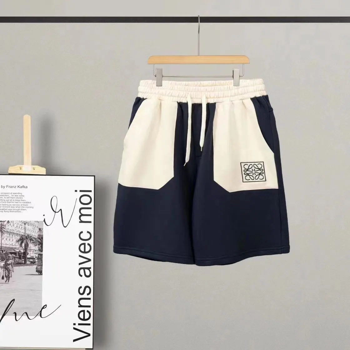 【M-4XL】今季大注目 シンプル 切り替え 着心地良い 合わせやすい Vネック 着痩せ ショートパンツ