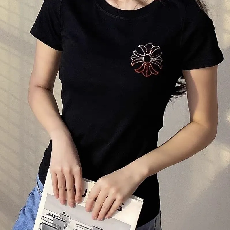 大注目 着瘦せ 大活躍 気質いい  爆売れ中 ファッション 大人気 シンプル  夏  Tシャツ