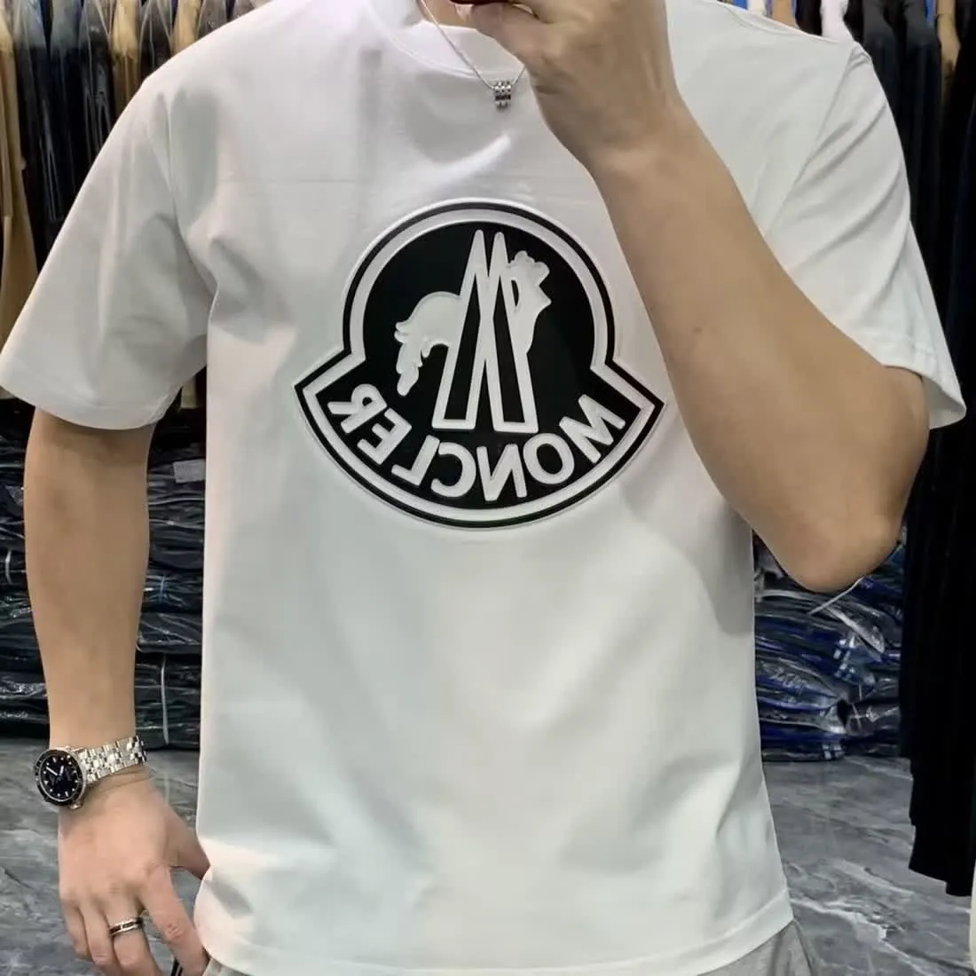 今季も大流行 オシャレ 着心地良い 組み合わせやすい アルファベット お手頃価格 夏  Tシャツ