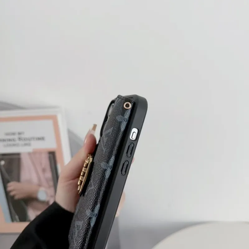 人気商品 スタイリッシュ シンプル クラシック 高品質 滑り止め スマホケース