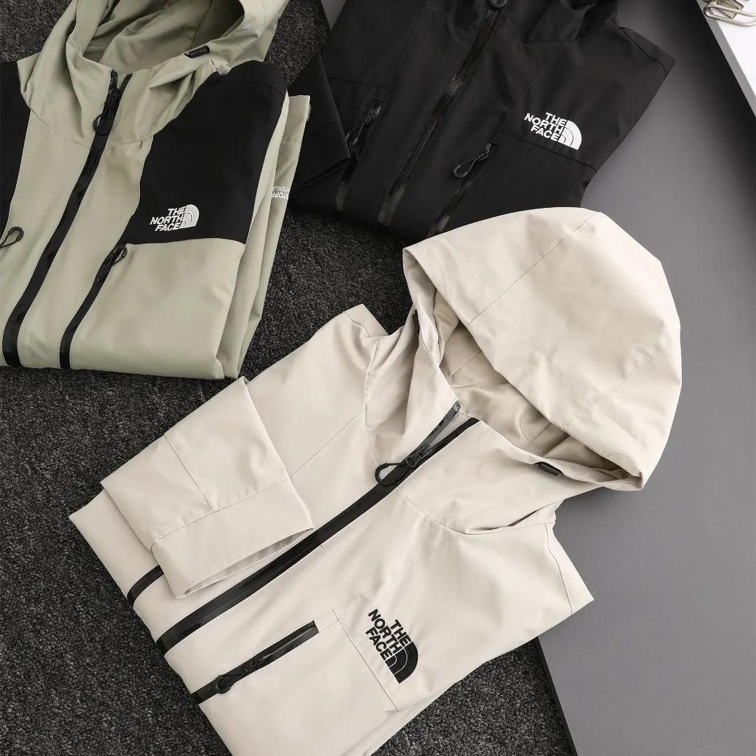 『S-2XL』トレンド 耐久性 機能性 ゆったり 防水 防風 マウンテンジャケット アウター