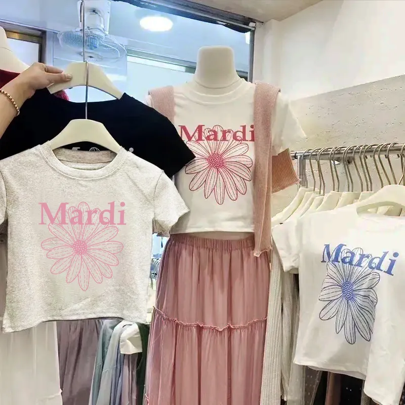 デザイン満点 人気上昇中 オシャレ度高め ファッション 合わせやすい カジュアル 着心地いい Tシャツ