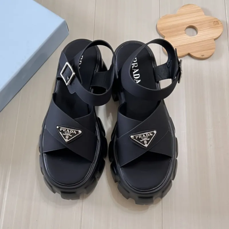 『35-41』 売れ筋 高品質 おしゃれ デザイン感 エレガント 合わせやすい サンダル