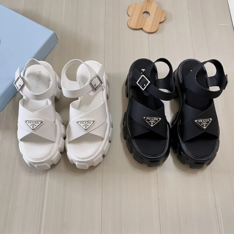 『35-41』 売れ筋 高品質 おしゃれ デザイン感 エレガント 合わせやすい サンダル