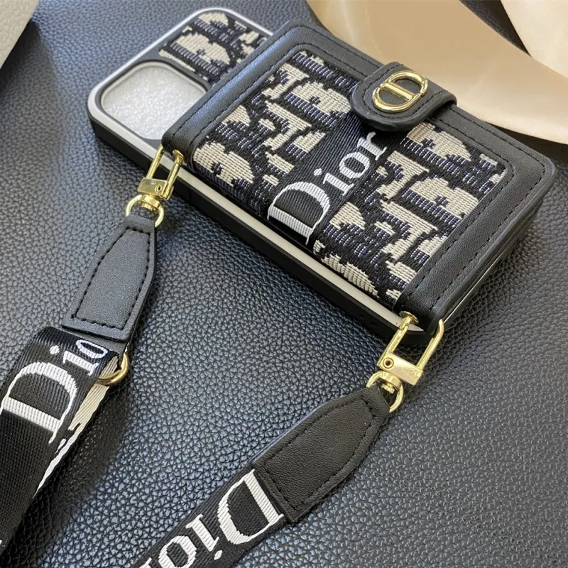 大活躍 ファッション シンプル クラシック モダン フェミニン斜めがけ カード収納 スマホケース