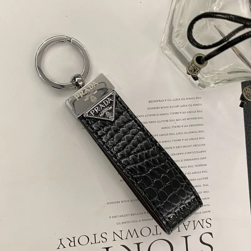 大活躍 ファッション シンプル 高品質 軽量 耐摩耗性  モダン キーホルダー