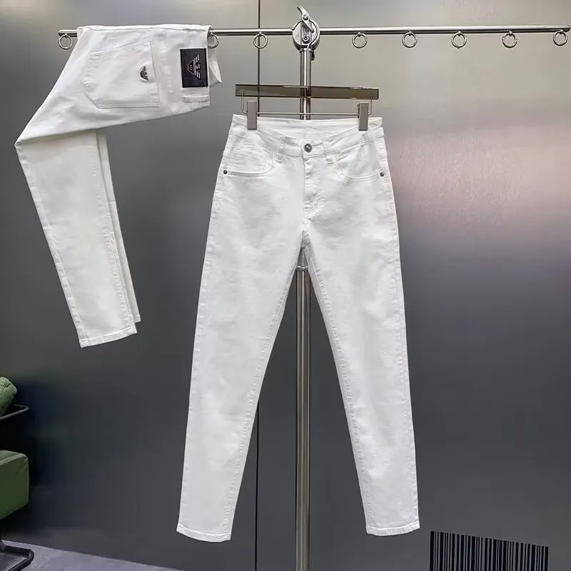 『S-3XL』今が買い時 今すぐチェック スタイルアップ間違いなし さらさら素材 立体感のある 男性用ジーンズ
