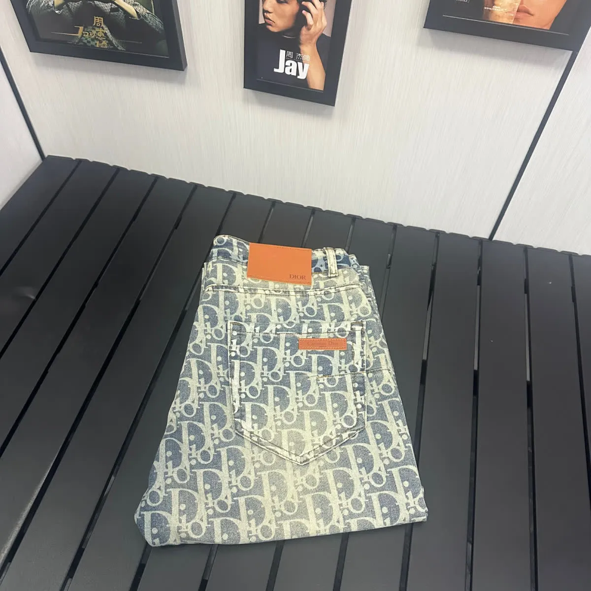 『S-3XL』リッチな仕上がり 着るだけで特別感 ファッション誌掲載 季節感たっぷり さらさら素材 男性用ジーンズ