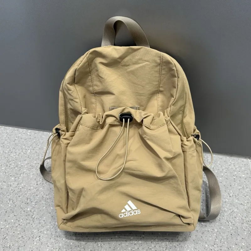 新作入荷 トレンド シンプル 高品質 大容量 耐久性 軽量リュックサック