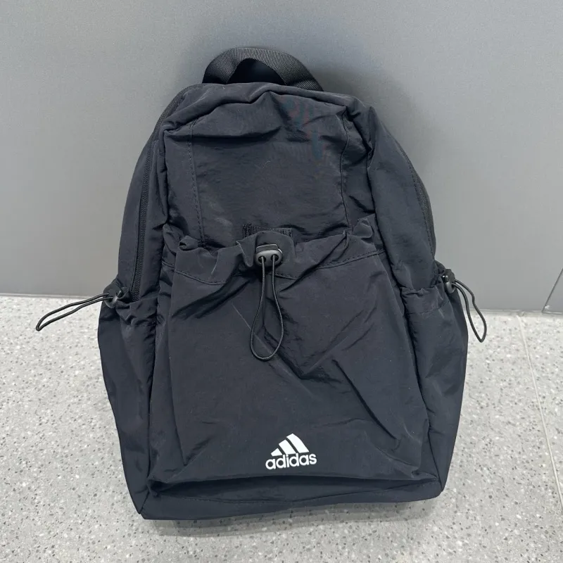 新作入荷 トレンド シンプル 高品質 大容量 耐久性 軽量リュックサック