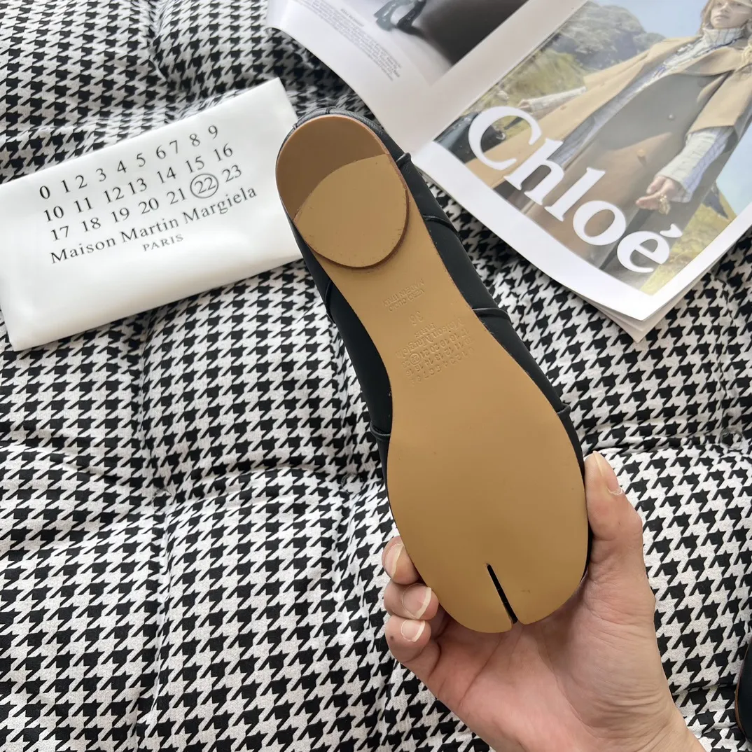『35-40』トレンド新作 スニーカー ストリート系 インスタ風 本革底 つまみリラックスシューズ