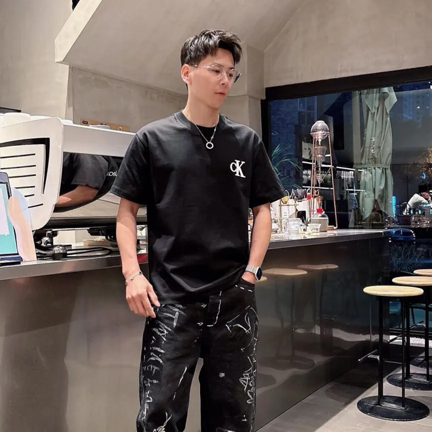 『S-4XL』季節を問わず活躍 特別感のある一品 コスパ最強の逸品 立体感のある オフィス着用OK Tシャツ