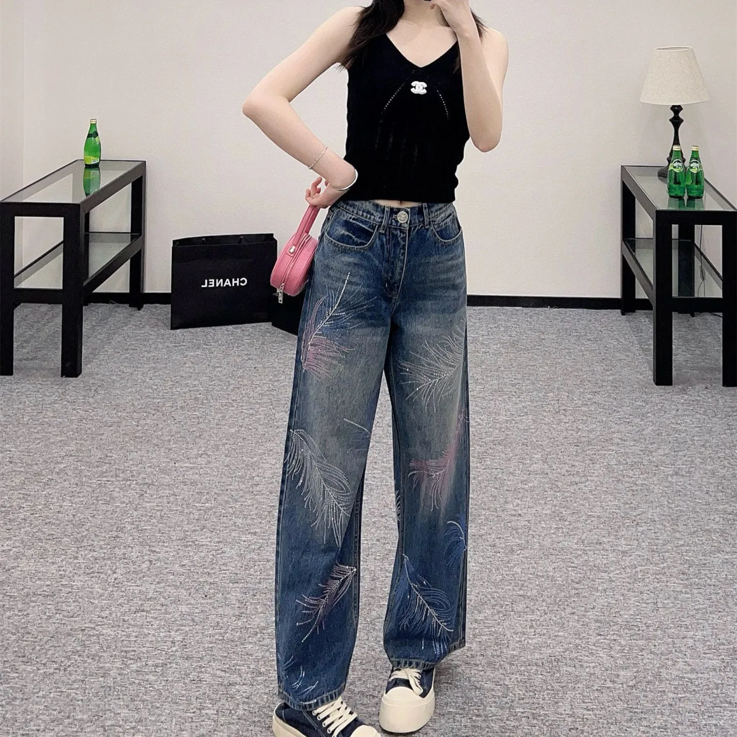 『S-L』ツイル デニム 素材 柔らかい 快適 フェザー スワロフスキー ディストレス ワイド ジーンズ