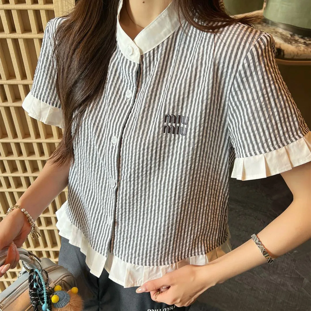 『S-L』ロゴ レター 刺繍 ミニ タック 装飾 おしゃれ 生地 通気 快適 半袖 シャツ