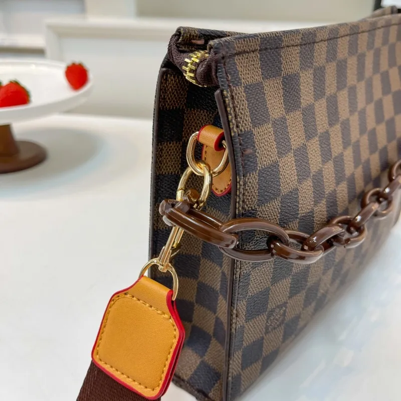 大注目 ファッション 高品質 クラシック合わせやすい 携帯用大容量  ショルダーバッグ