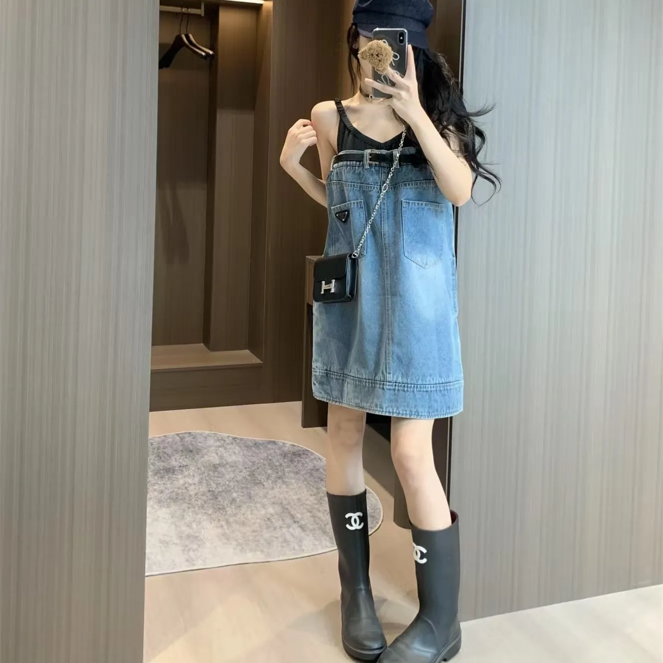 『S-L』超 ピュア スタイル 抜群 高く見せ ボディ ライン ギャル 元気 レトロ デニム ストラップ ワンピース