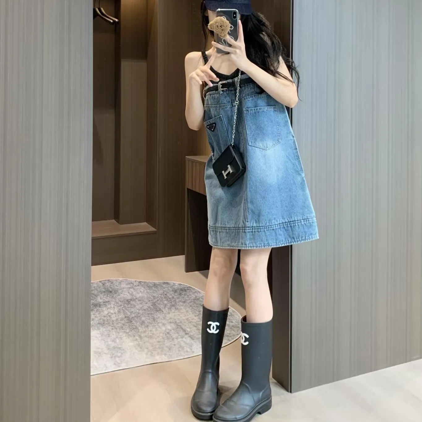 『S-L』超 ピュア スタイル 抜群 高く見せ ボディ ライン ギャル 元気 レトロ デニム ストラップ ワンピース