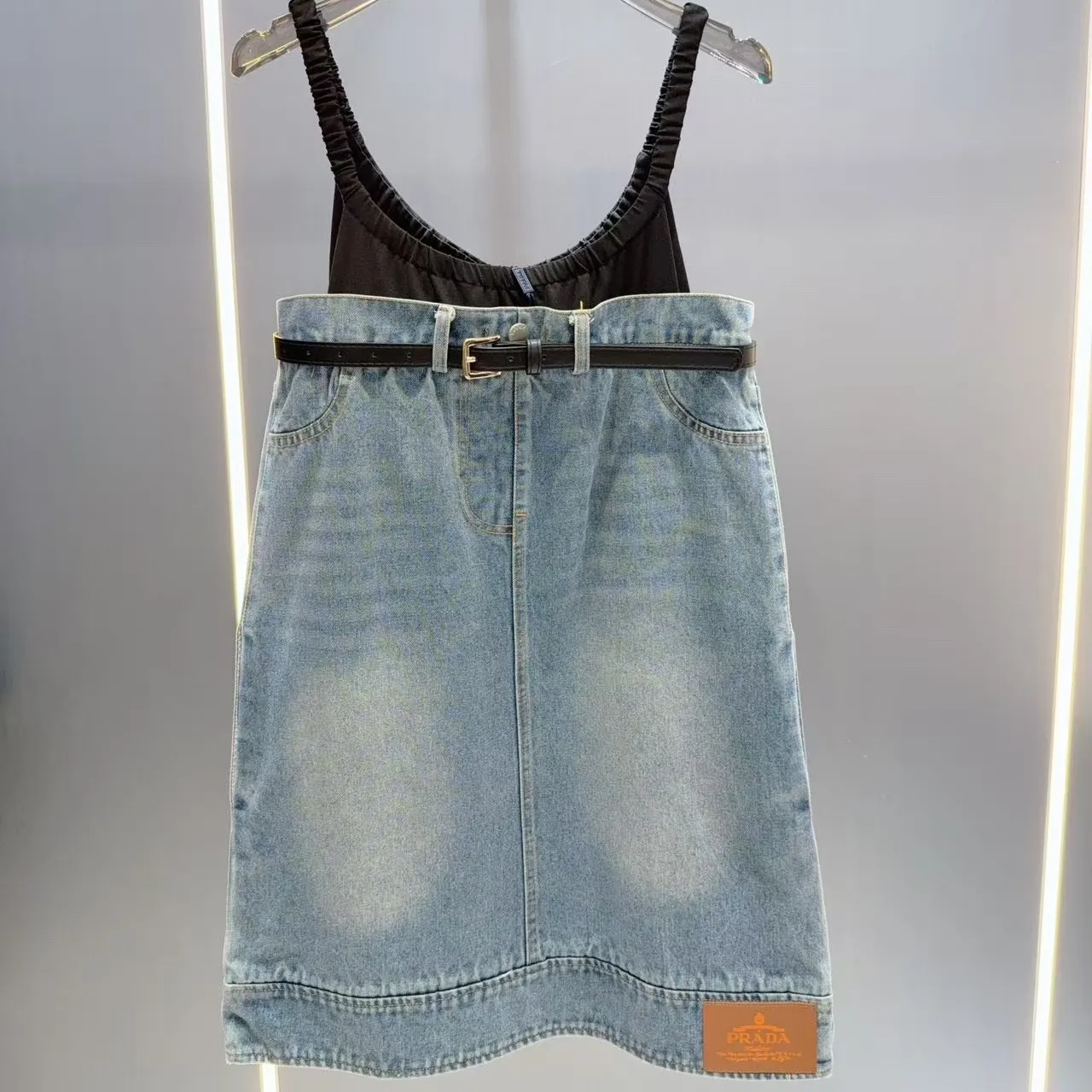 『S-L』超 ピュア スタイル 抜群 高く見せ ボディ ライン ギャル 元気 レトロ デニム ストラップ ワンピース