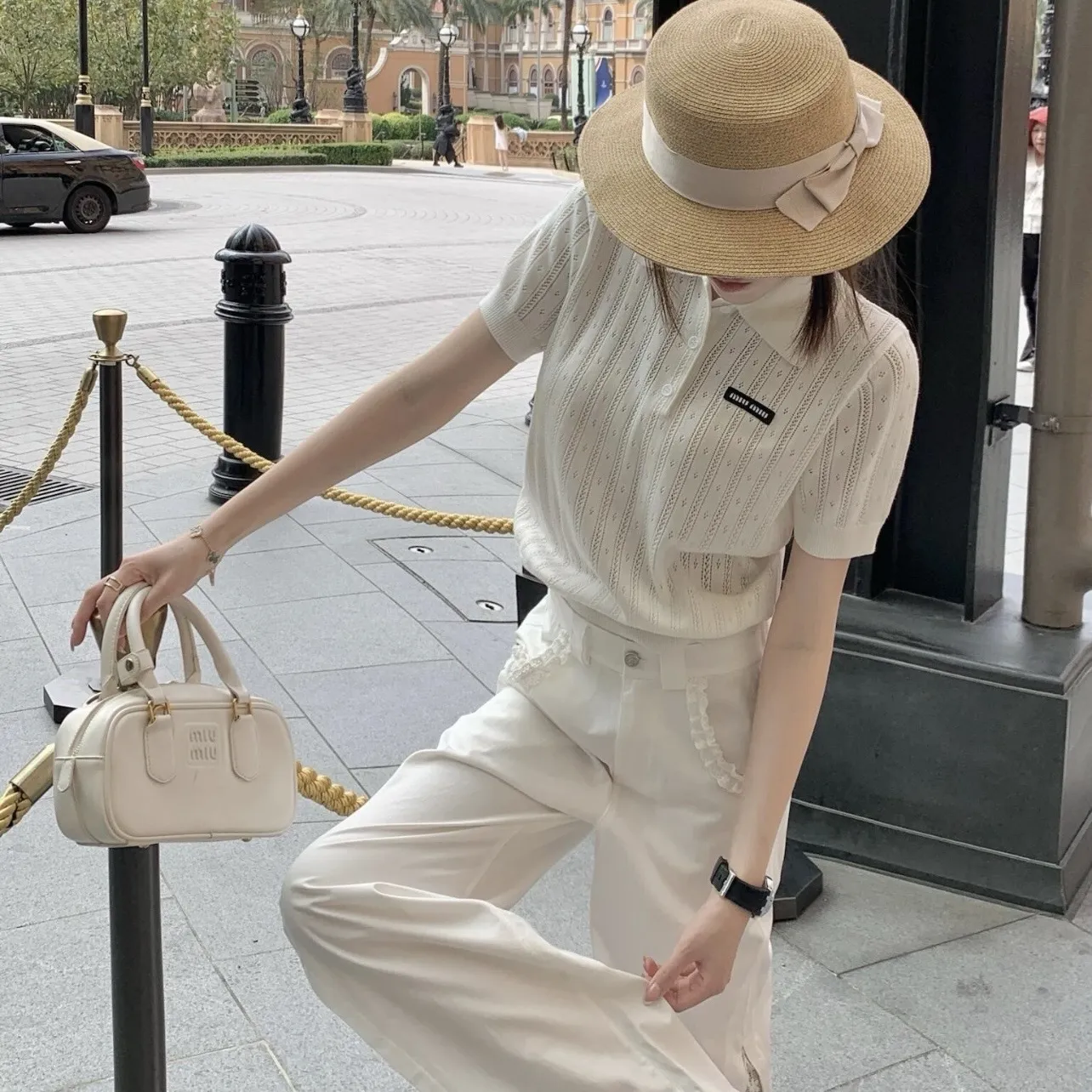 『S-L』クラシック 高級感 ミニ ポロ カラー デザイン 縦 ストライプ ジャカード 透かし 編み ポロ 半袖 ベスト