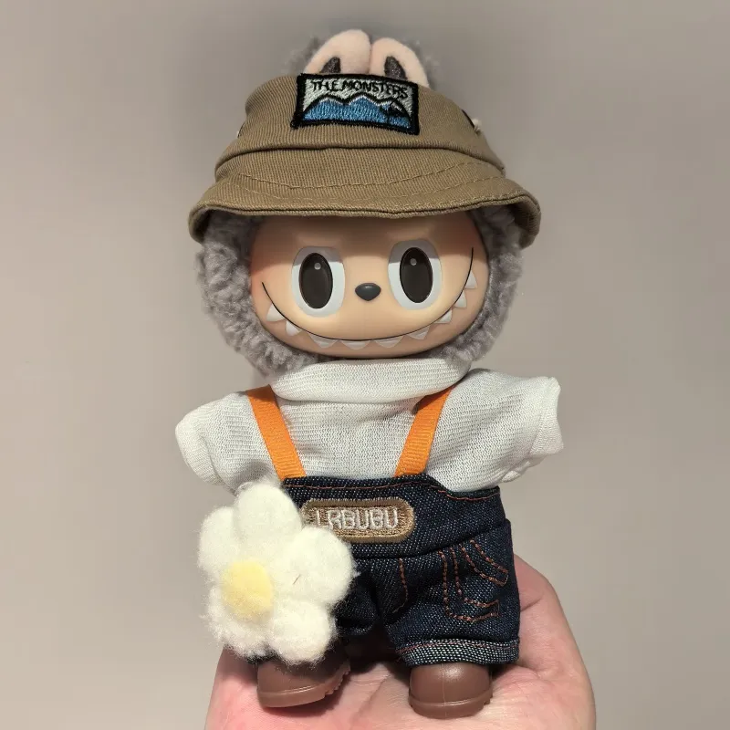 目立つ 話題沸騰中 シンプル カジュアル  labubuぬいぐるみペンダント 服