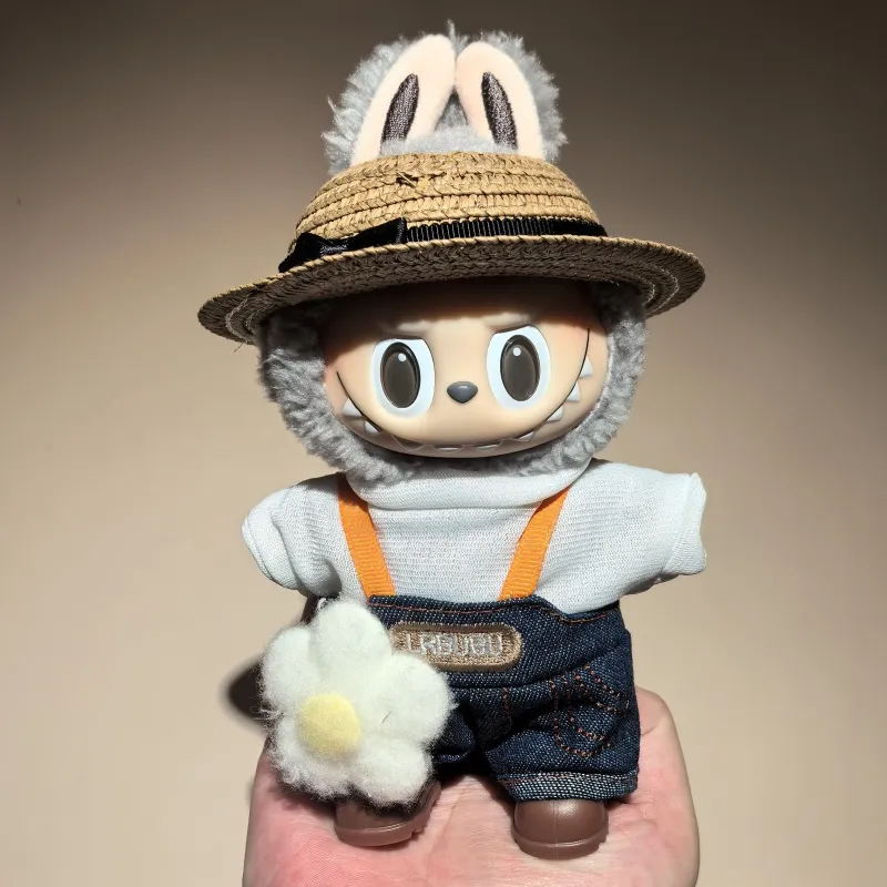 目立つ 話題沸騰中 シンプル カジュアル  labubuぬいぐるみペンダント 服