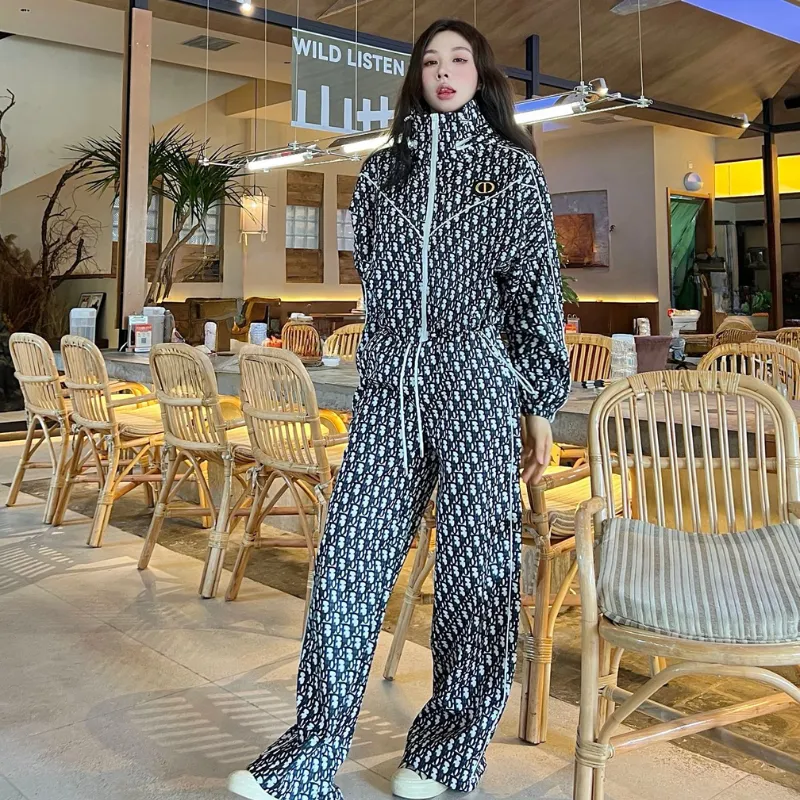 『S-L』今季も大流行 美人度アップ モード アルファベット ジッパー セットアップ