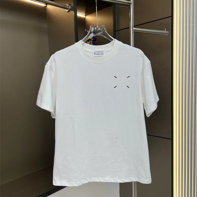 『S-XL』激売れ中 憧れ 絶対欲しい ファッション エンボス加工 半袖 Ｔシャツ