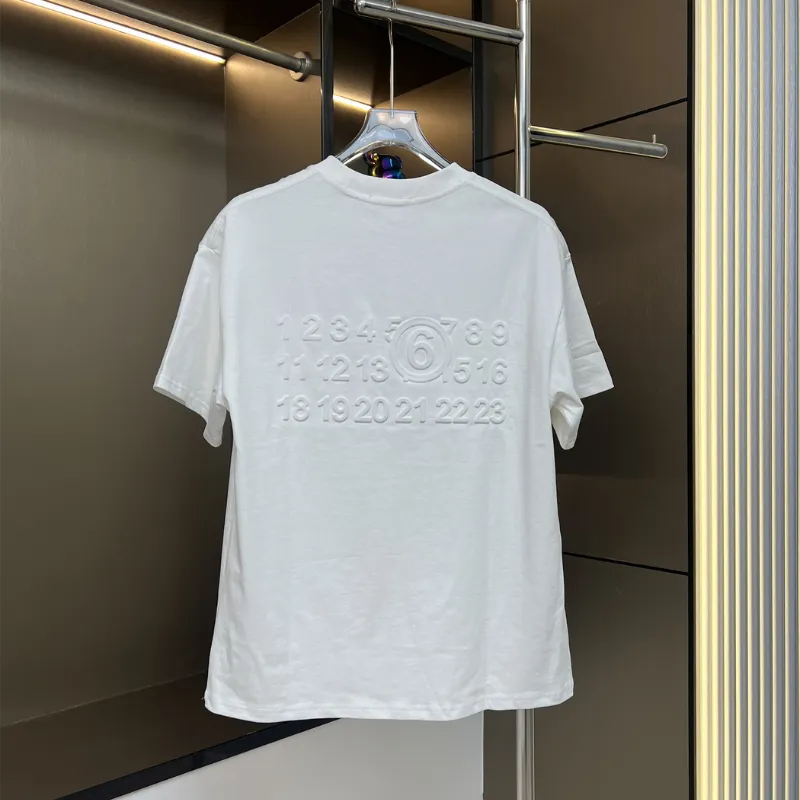 『S-XL』激売れ中 憧れ 絶対欲しい ファッション エンボス加工 半袖 Ｔシャツ