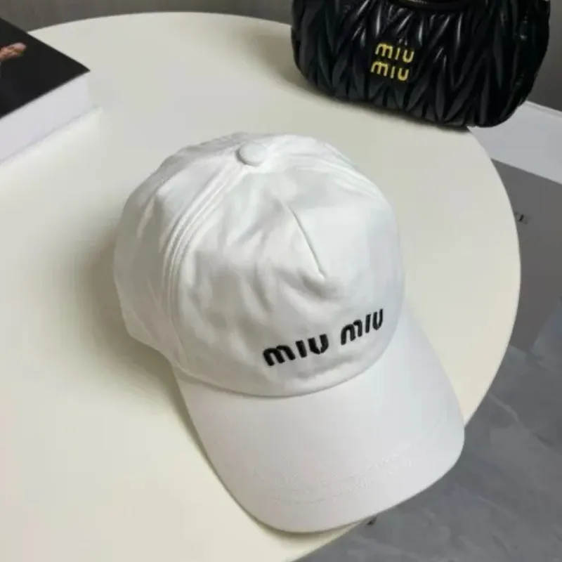 大注目ファッション  シンプル クール 着回し力UVカット通気性良 軽量 ハット