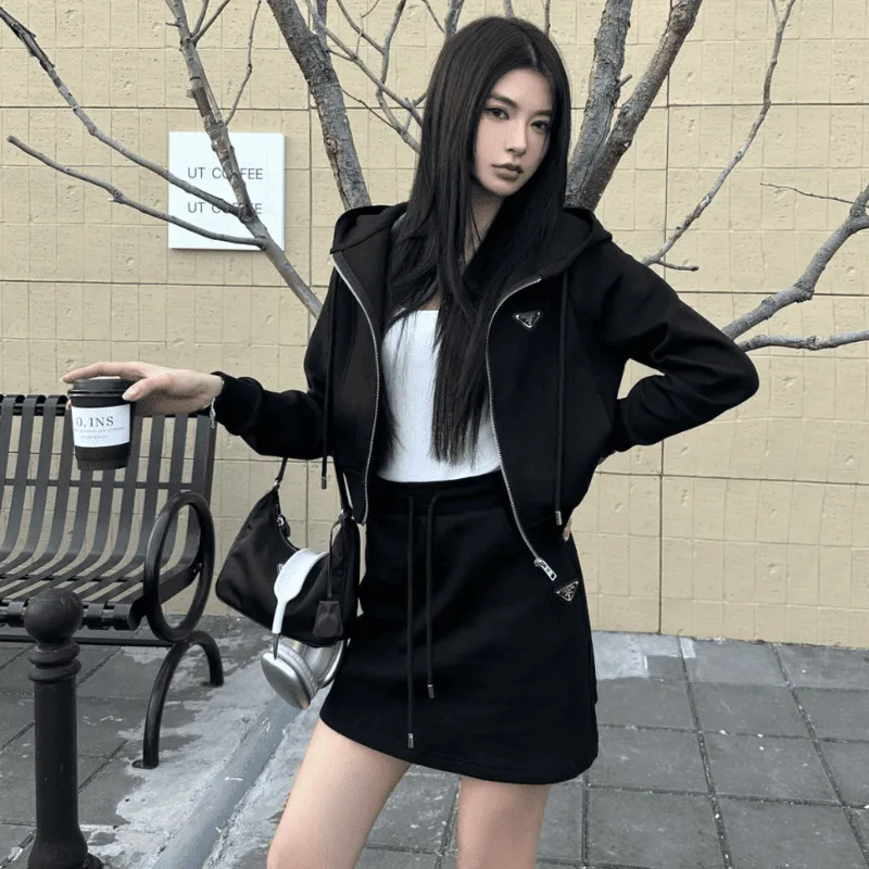 『S-L』話題沸騰中 取り入れたい 気質満点 シンプル おしゃれ フード付き セットアップ