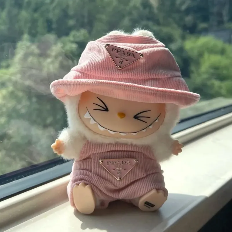 人気商品 上品見え 可愛い labubuぬいぐるみペンダント服 人形を含まない