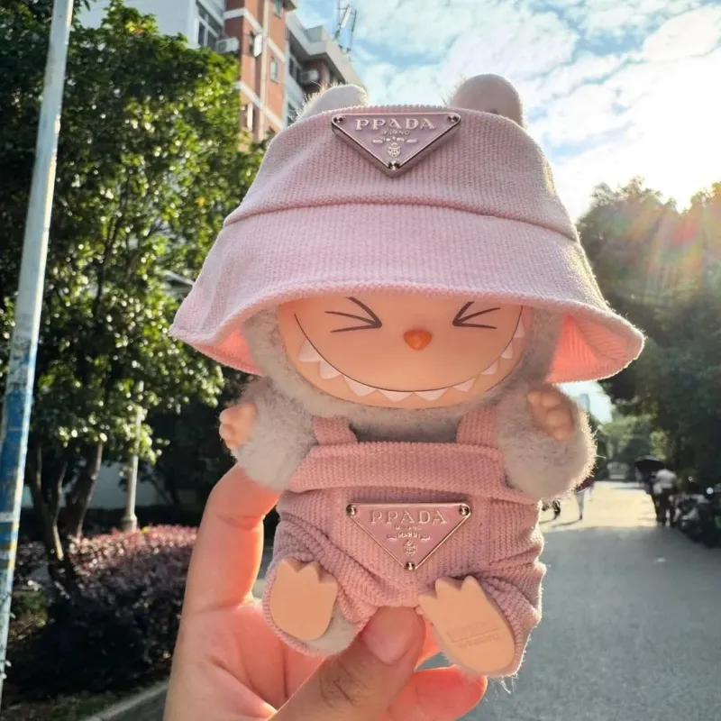 人気商品 上品見え 可愛い labubuぬいぐるみペンダント服 人形を含まない