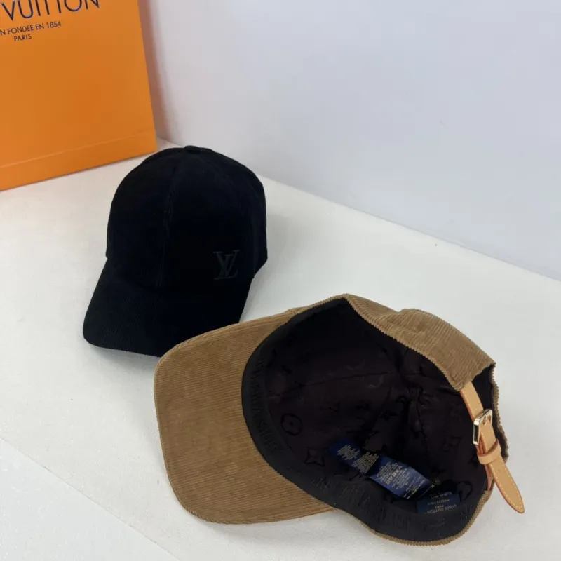 人気上昇中 今季も大流行 組み合わせやすい 高級感 美人度アップ 刺繍コーデュロイ 帽子