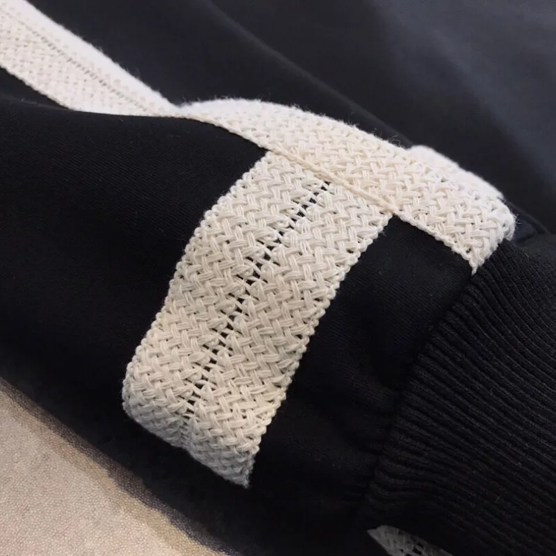『M-XL』大活躍 大注目 高級感 モード トレンド 刺繍 トレーナー