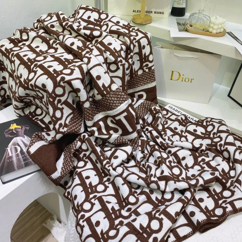 超人気商品 大活躍 質感のいい トレンド おしゃれ ブランケット