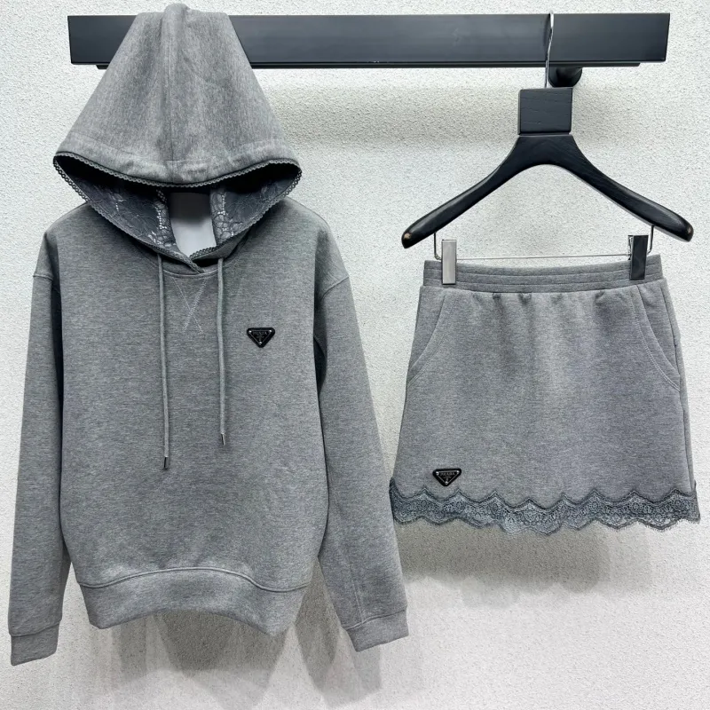 『S-L』人気爆発中 着回し最強 ガーリッシュ フード付き レース セットアップ
