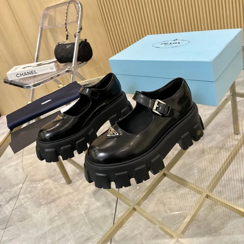 『225-250』激売れ中 美人度アップ ファッション プラットフォーム シューズ