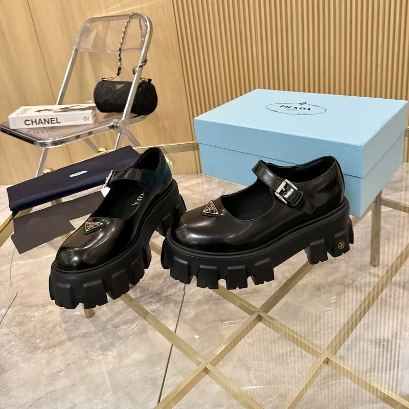 『225-250』激売れ中 美人度アップ ファッション プラットフォーム シューズ