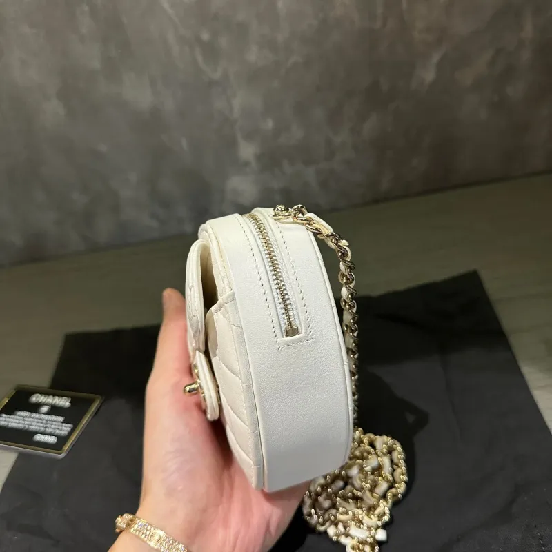 超人気商品 大活躍 高級感アップ セレブリティ ハート 肩掛け バッグ