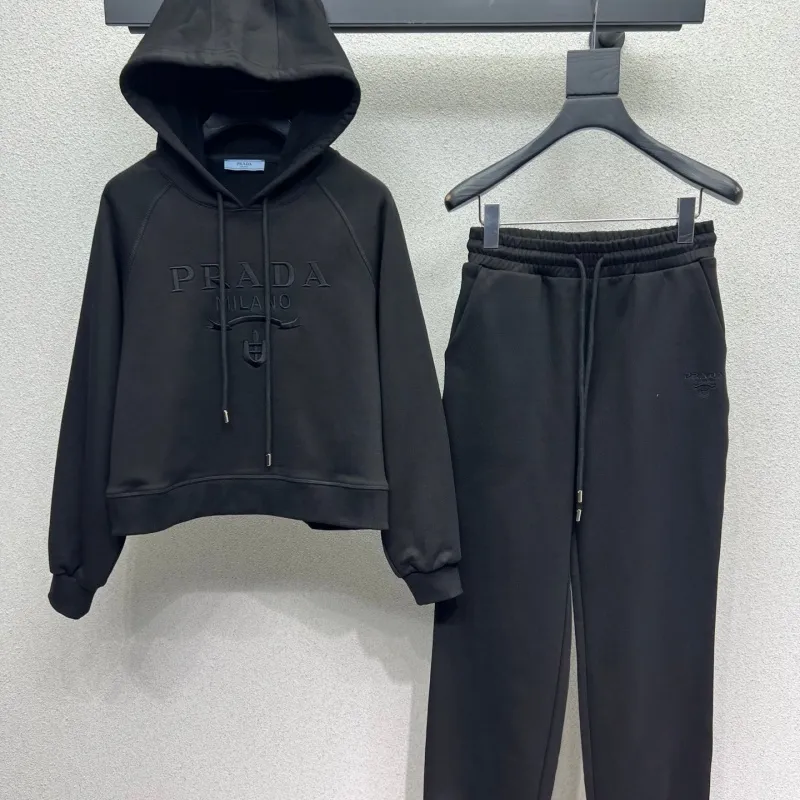 『S-L』おすすめ 好感度100％ 目立つ カジュアル シンプル フード付き セットアップ