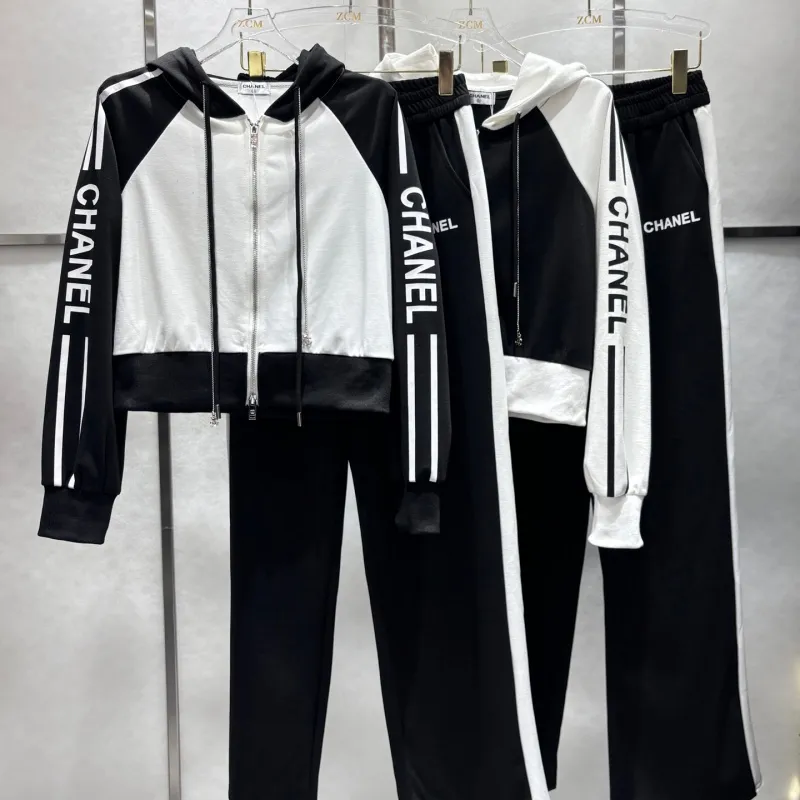 『S-L』激売れ中 絶対欲しい カジュアル フード付き 切り替え セットアップ