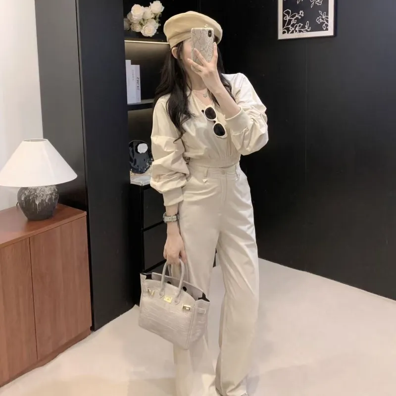 『S-L』話題沸騰中 取り入れたい シンプル カジュアル Vネック セットアップ