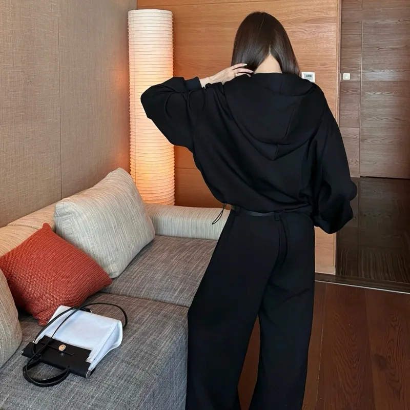 『S-L』今季も大流行 女子マスト カジュアル フード付き ベルト付き セットアップ