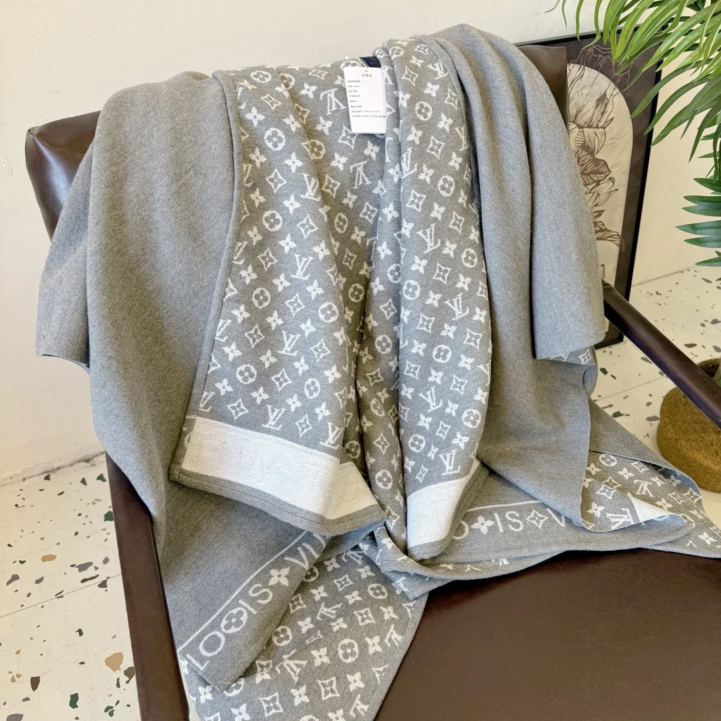 大注目 高級感 柔らかタッチ 暖かい 秋冬必須 ファッション ショール