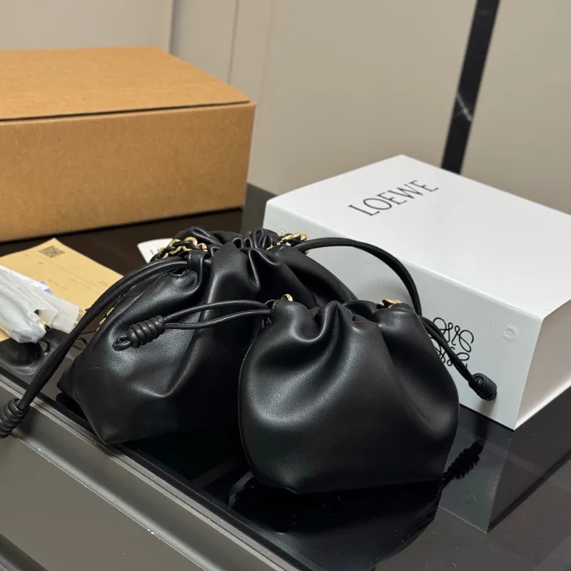 気質満点 上品 大人の定番  ノームコア ファッション 大容量 手提げる ショルダーバッグ　