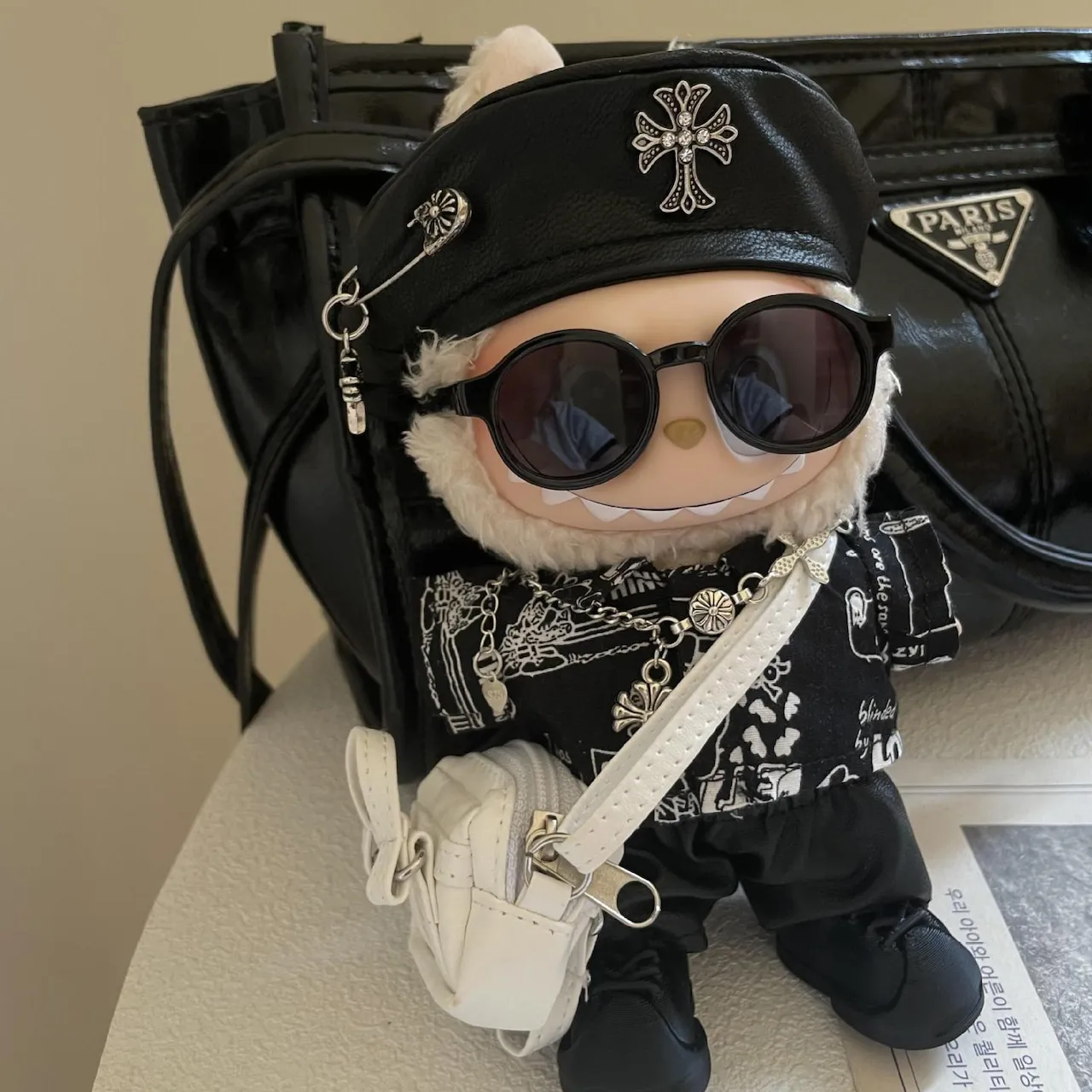 「人形を含まず」7点セットLABUBU ぬいぐるみ かわいい 着せ替え服