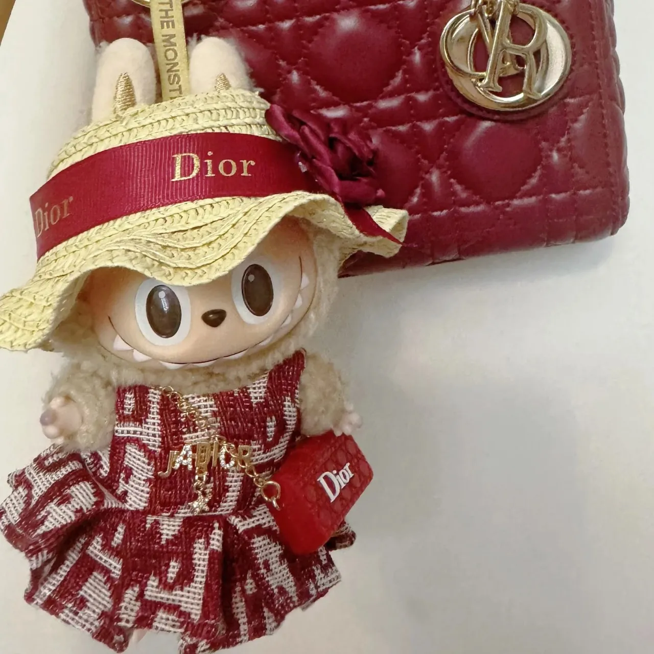 「人形を含まず」セットLABUBU ぬいぐるみ かわいい 着せ替え服