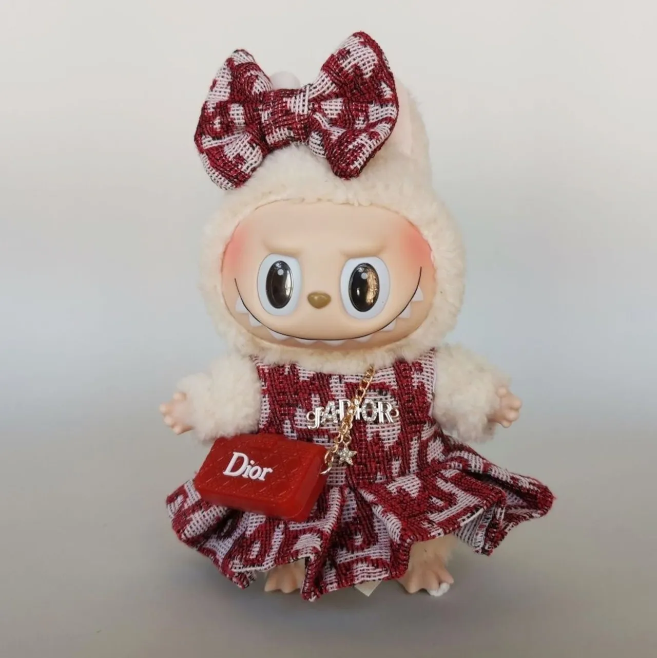 「人形を含まず」セットLABUBU ぬいぐるみ かわいい 着せ替え服