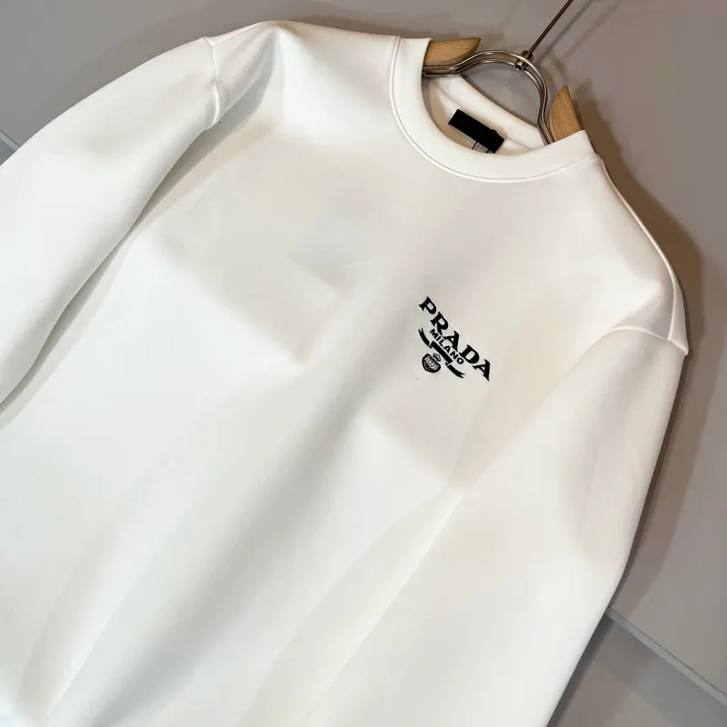 『M-5XL』絶対欲しい おしゃれ シンプル 着回し力抜群フィット感 高品質 刺繍トレーナー